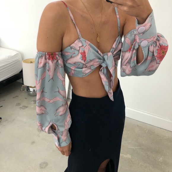 Ana Lucia Bermudez Front Tie Crop Top with Sleeves - Picture 2 of 4